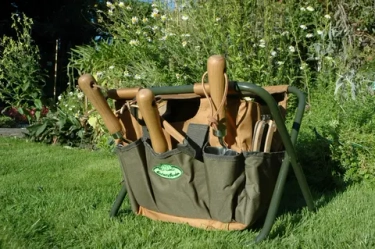 Что подарить садоводу на Новый год: 15 идей для вдохновения