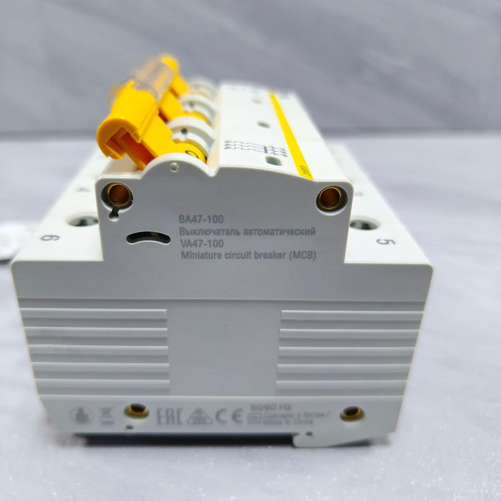 Автомат iEK KARAT ВА47-100 3P (380B)