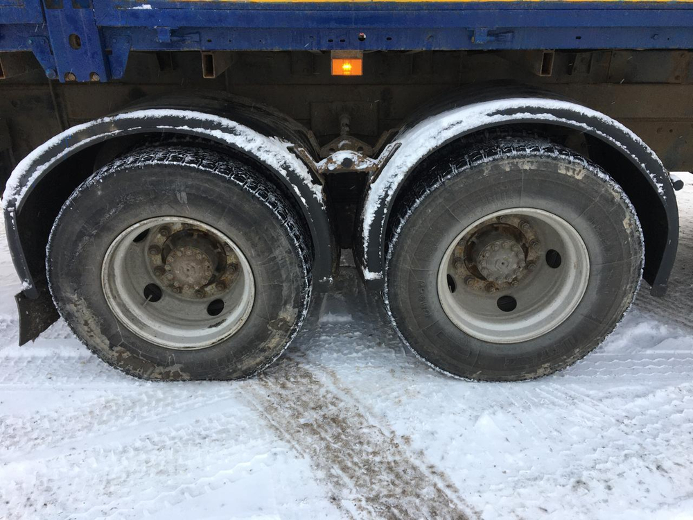 КамАЗ 65117 6x4 Бортовой с КМУ 659000 (Дизельный, 6,7 л, 292 л.с., МТ)