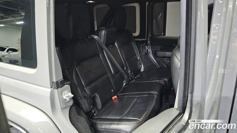Jeep Wrangler (JL) 2.0 Overland 4 двери (11.2021)