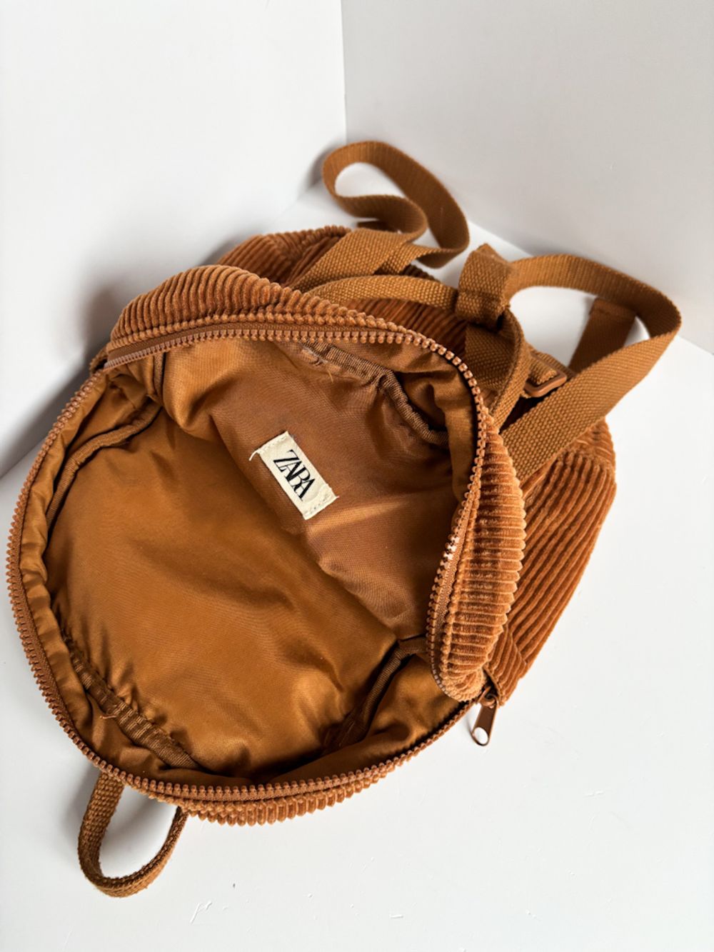 Вельветовый рюкзак Zara