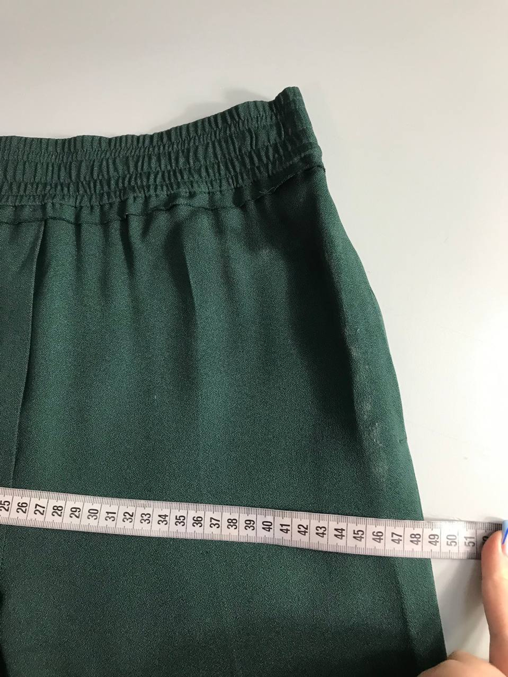 Брюки благородного цвета шелковые, визуально на 46 размер