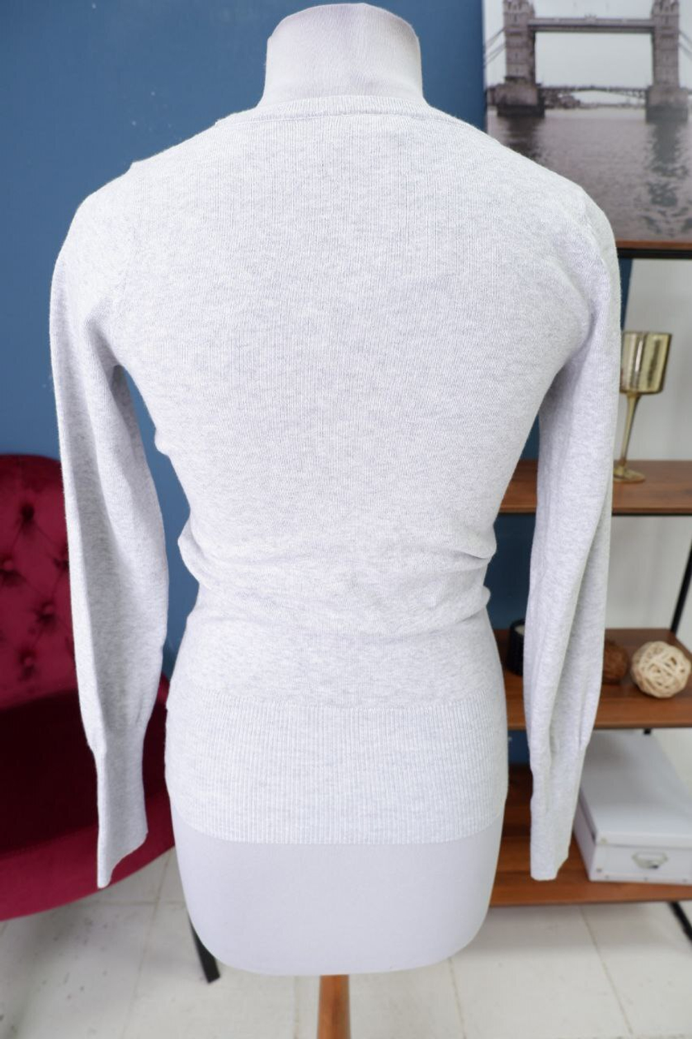 Джемпер лаконичный 44 размер