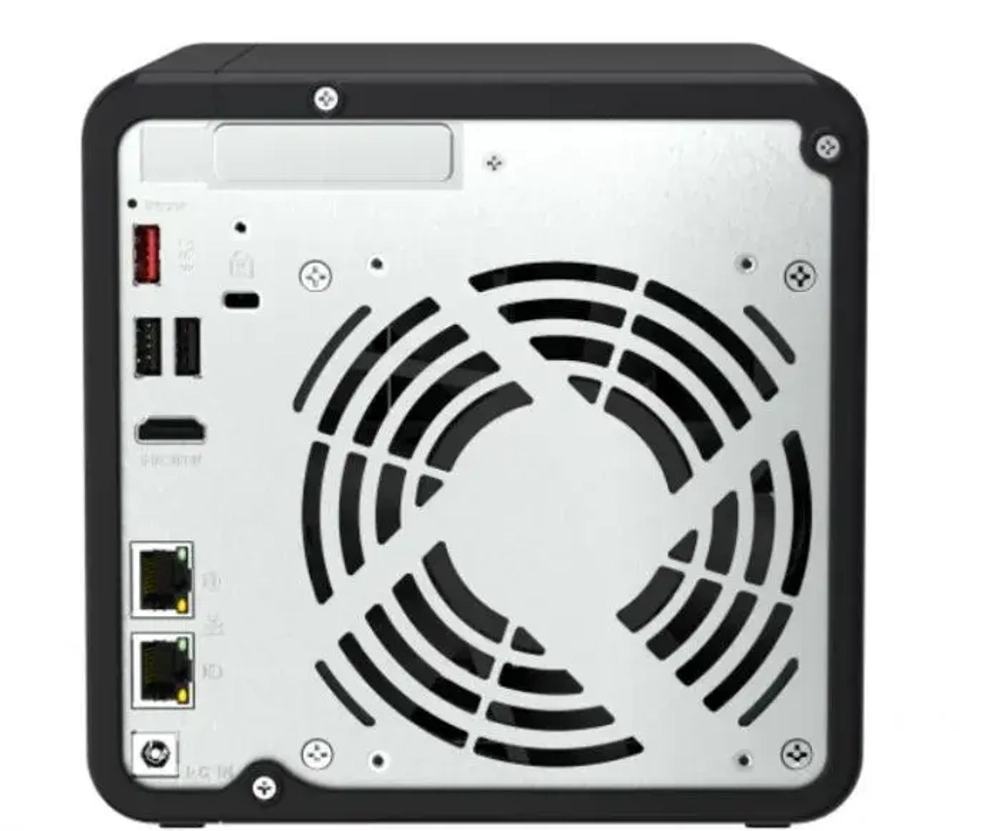 Сетевой накопитель QNAP  TS-464U-8G