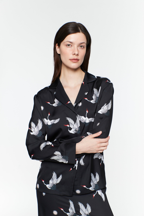 Шелковая блуза с журавлями