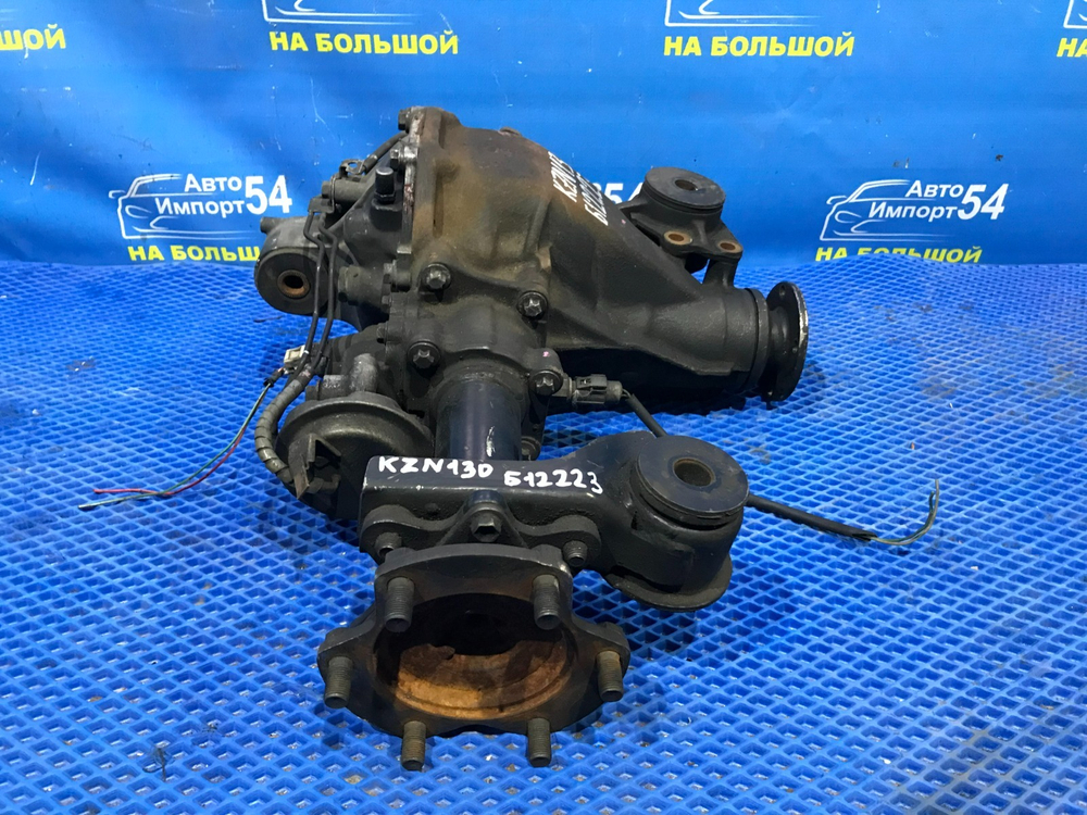 Редуктор переднего моста TOYOTA HILUX SURF 1993-1995