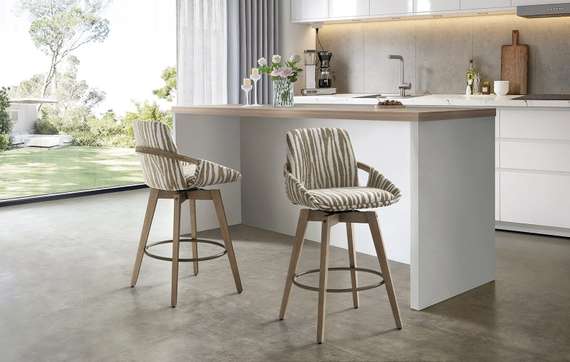 Крутящийся полубарный стул Veneto бежевый