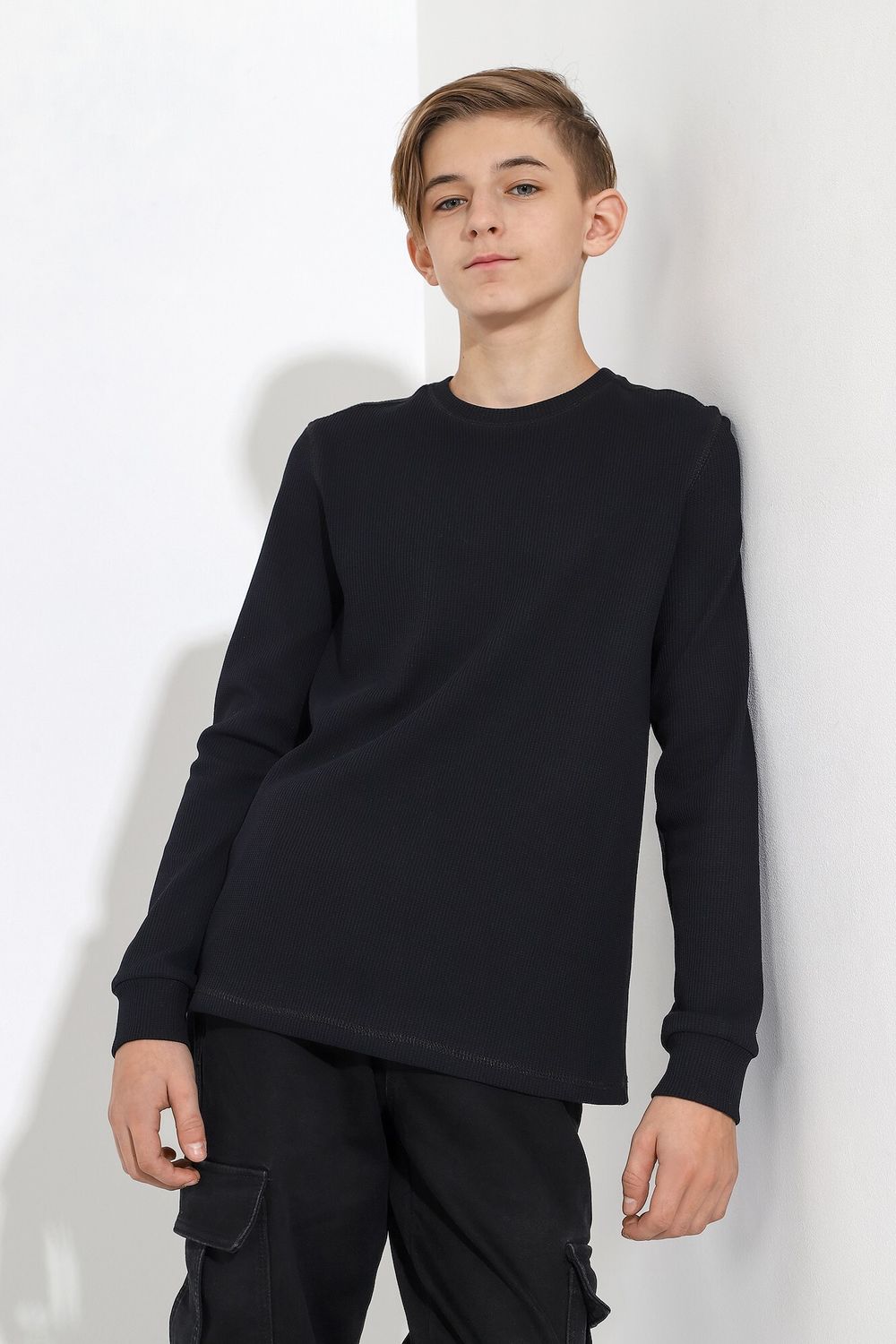 Джемпер для мальчика Лонг-2 Виотекс ЧЁРНЫЙ