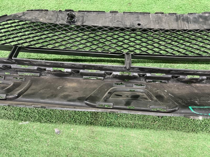 Решетка переднего бампера Mercedes GLC X253 (2015-2019) AMG