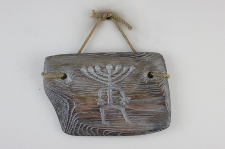 Панно деревянное. Петроглиф.