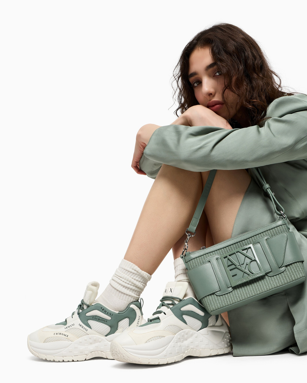 Кроссовки женские ARMANI EXCHANGE VEDDER