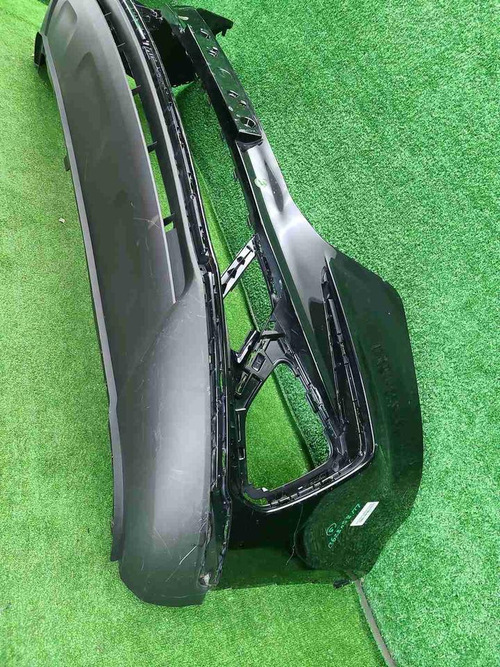 Бампер передний Hongqi HS5 (2019-н.в.)