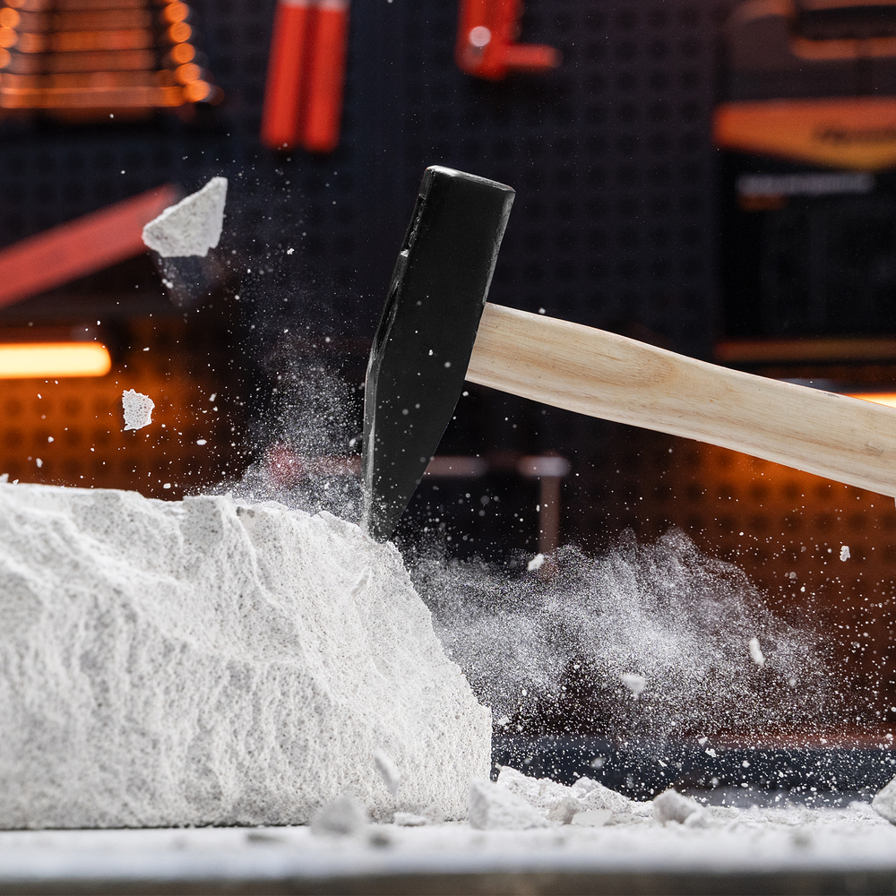 Молоток слесарный, 600 г, квадратный боек, деревянная рукоятка// Sparta