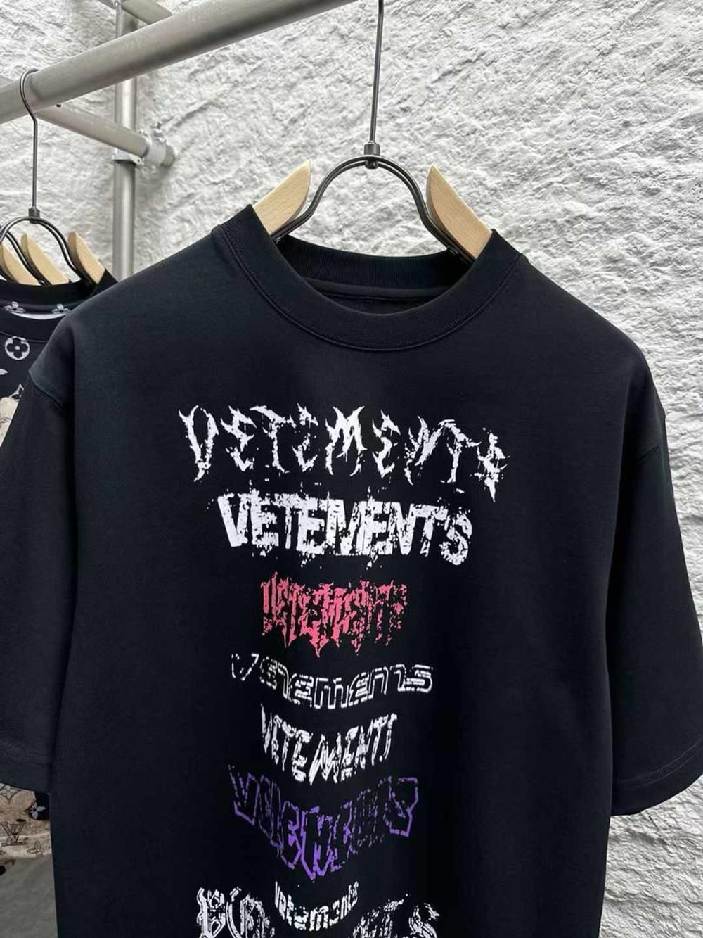Футболка  Vetemens
