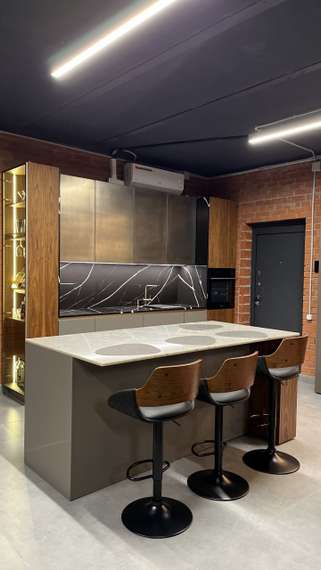 Регулируемый барный стул Jax 63-83 см