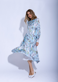 Женское зелёное платье миди с цветочным принтом