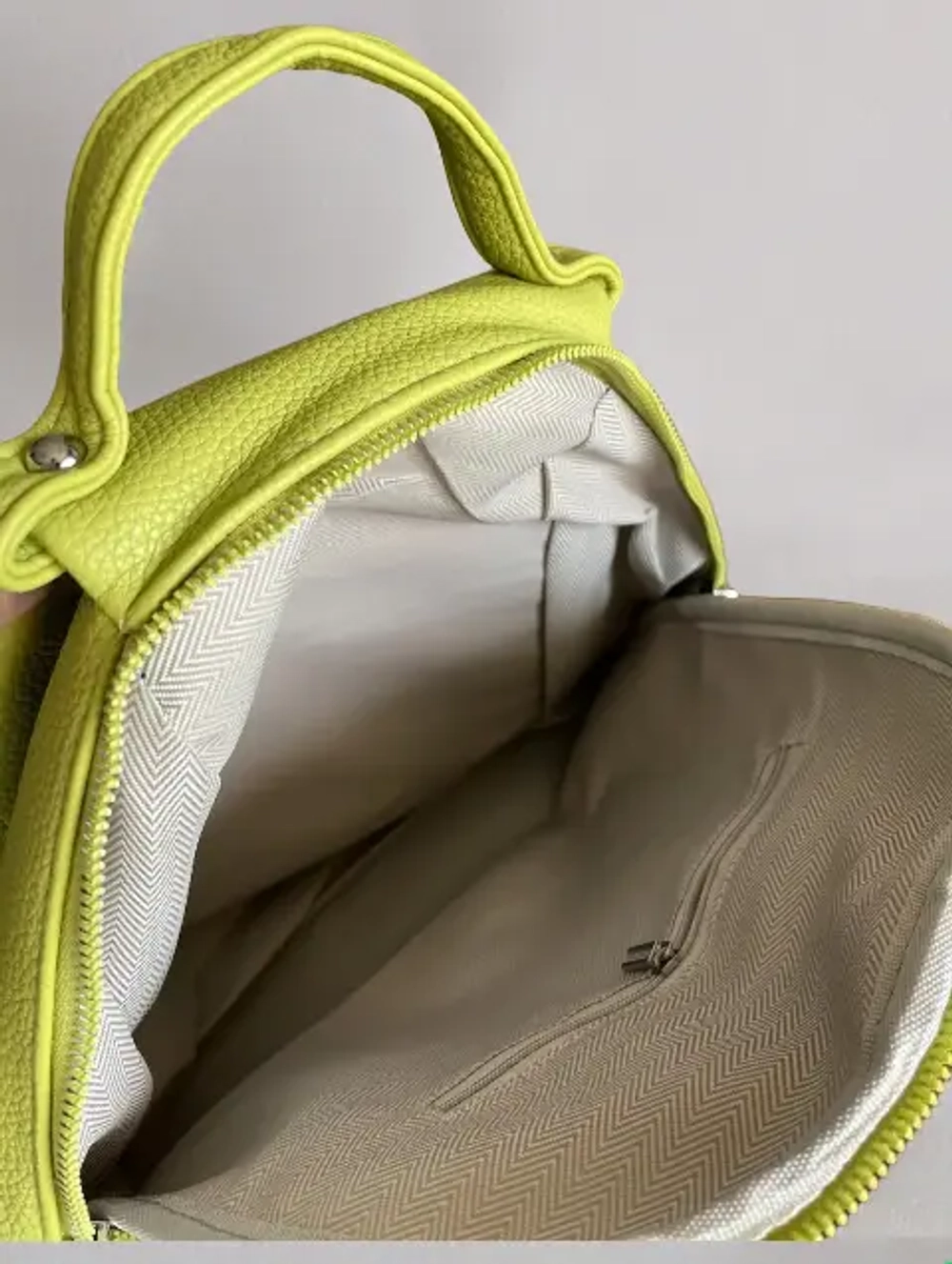 Рюкзак-сумка женская из экокожи жёлтая QOZA