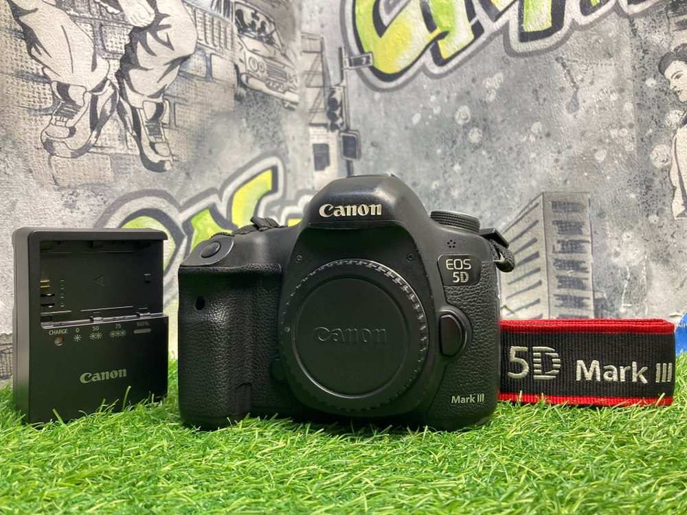 Canon EOS 5D Mark III 49.400 кадров