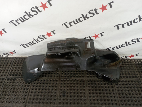 Подкрылок передний правый