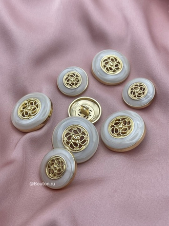 Пуговицы золотые с перламутровой эмалью