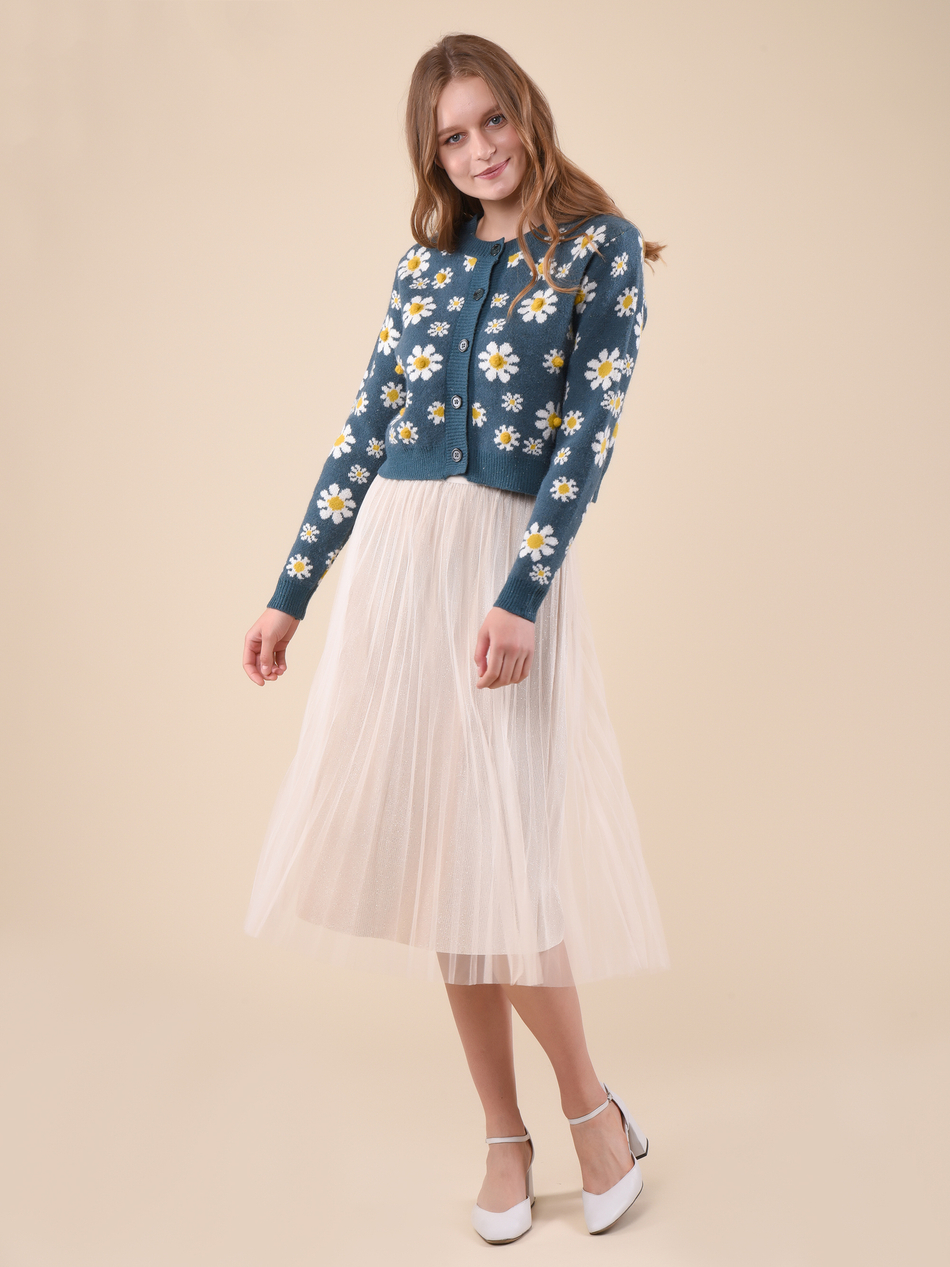 Кардиган женский с объемными ромашками