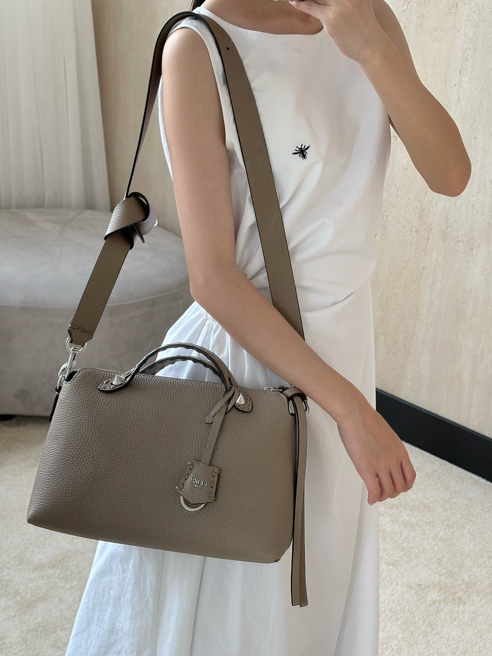 Fendi By The Way Selleria Medium 29 cm