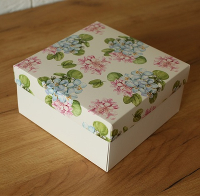 коробка КБ-03 20х20х10 (Яблоневый цвет) БЕЛОЕ дно