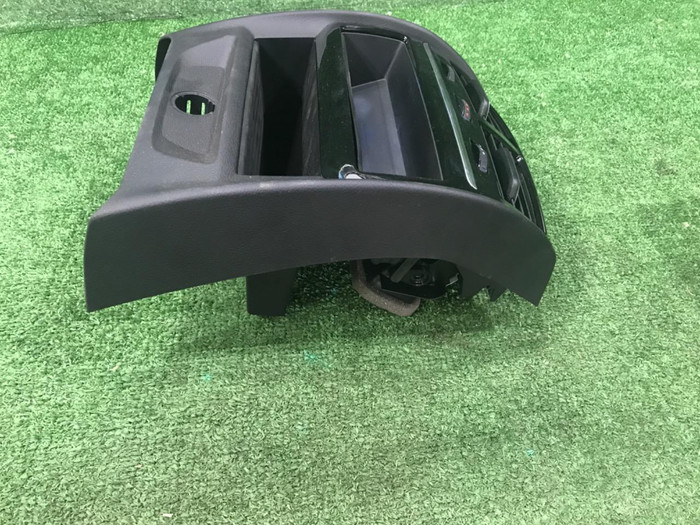 Декоративная накладка салона BMW 5er G30 (17-23)