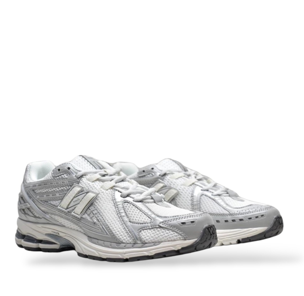 NEW BALANCE 1906R WHITE SILVER JD EXCLUSIVE