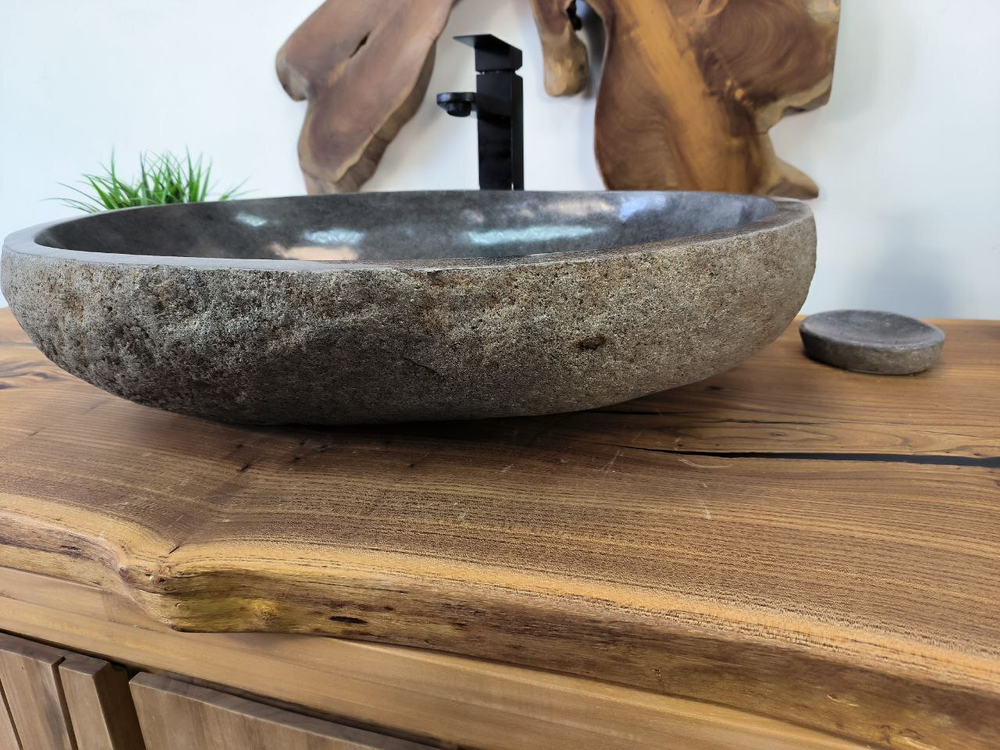 Раковина из речного камня RS-65806 64х46х15 из натурального камня