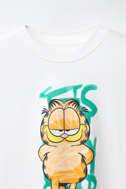 ZARA ФУТБОЛКА С ГРАФФИТИ GARFIELD © PAWS INC, ЭКРЮ