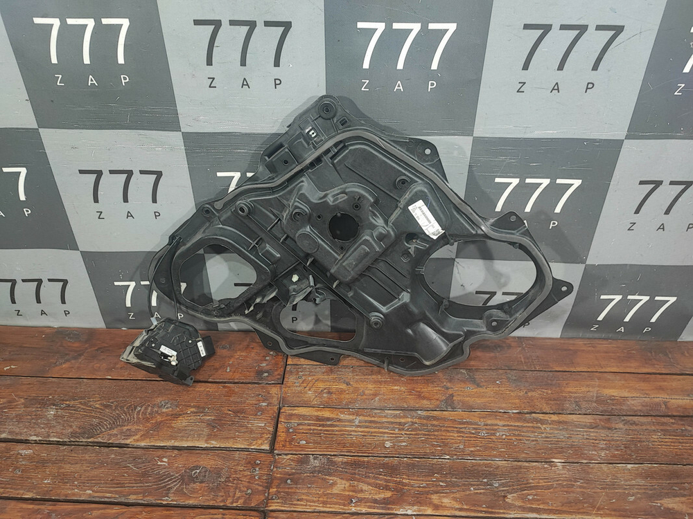 Панель двери задней правой Mazda 3 (BK) 02-09 Б/У Оригинал BP4K7297XG