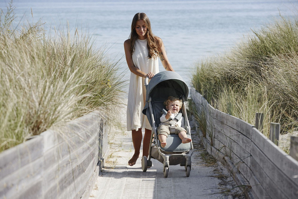 Прогулочная коляска Elodie Mondo 80820120193NA Pebble Green New