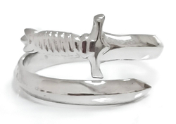 Ювелирное кольцо из серебра Меч