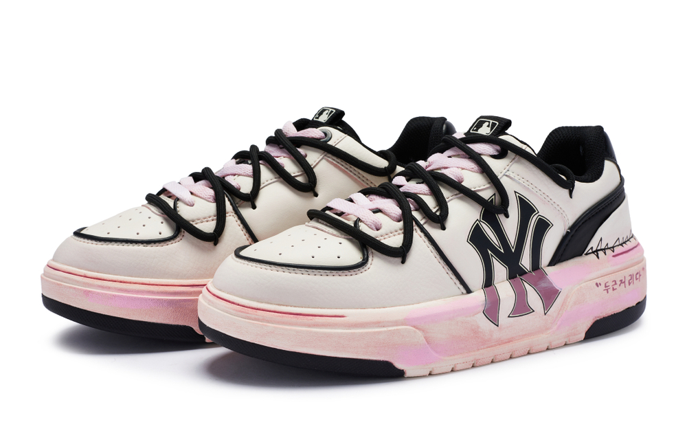 [Customized sneakers] MLB Chunky Liner 811 is made of refreshing and versatile deconstructed retro distressed increased non-slip wear-resistant low-top sneakers for men and women with the same pink and white