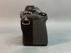 Olympus OM-D E-M1