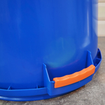 Бак 45л пищевой цветной с крышкой