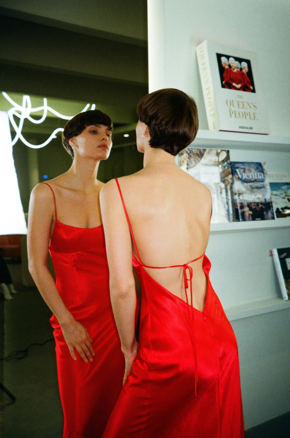 Платье комбинация c открытой спиной