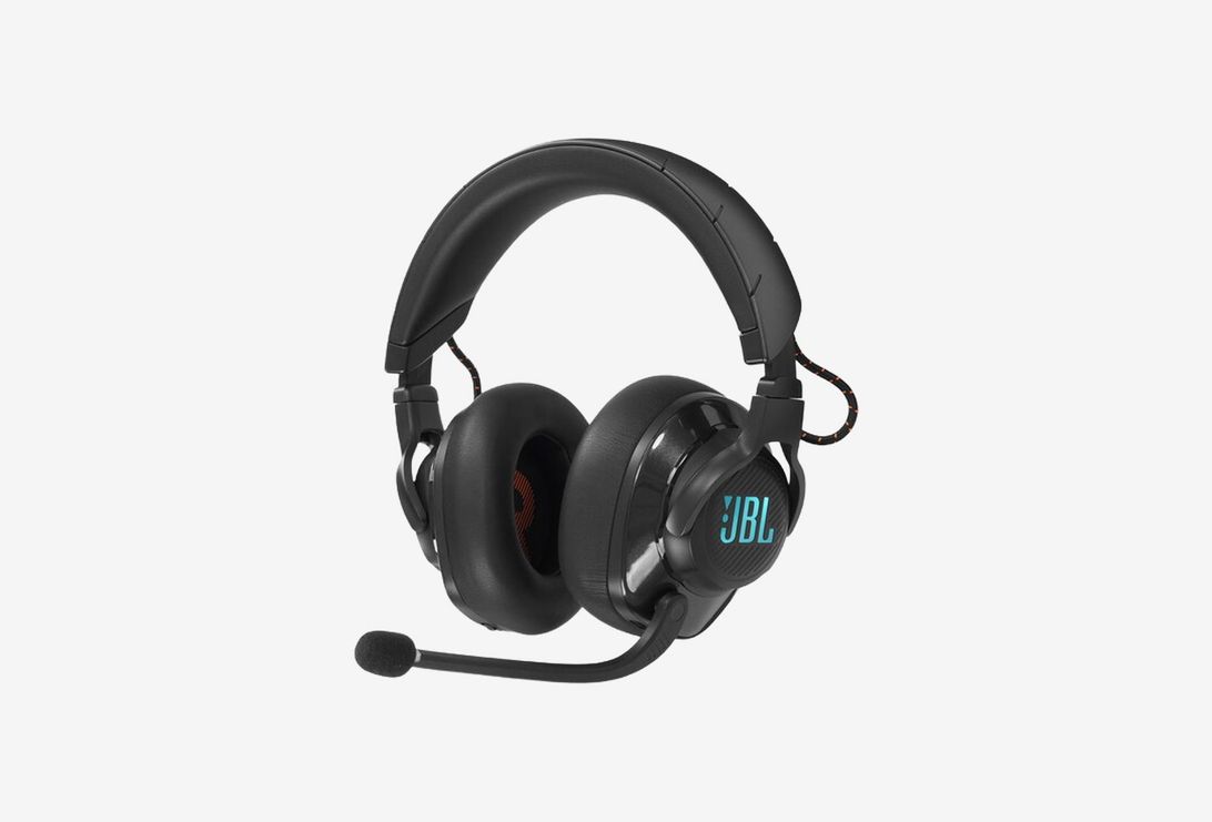 JBLQUANTUM610BLK_0126330101058