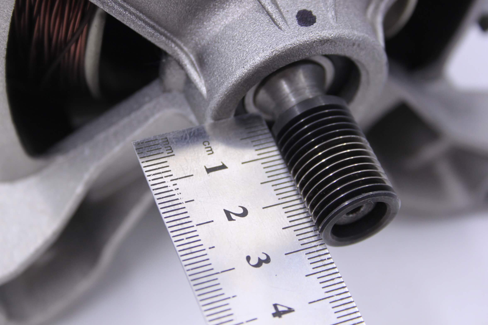 Двигатель(мотор) стиральной машины Indesit 16002949700