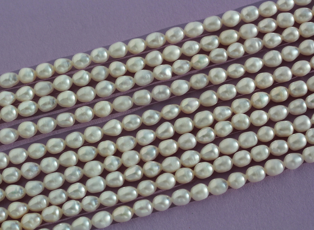 Жемчуг натуральный рис, 4,8-5,2мм, 4А