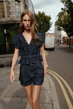 ZARА ДЖИНСОВЫЕ ШОРТЫ-БЕРМУДЫ 1975 С КРУЖЕВОМ, СИНИЙ