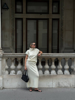 Топ MIU, молочный