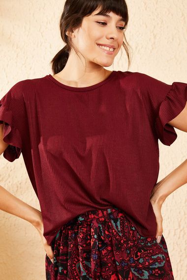 Qadın üçün qolu fırfırlı bordo köynək  10051015