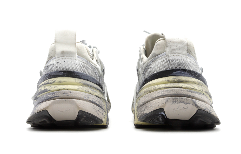 Кроссовки Nike V2K Run Runtekk "Summit White Metallic Silver" (Женская размерная сетка)