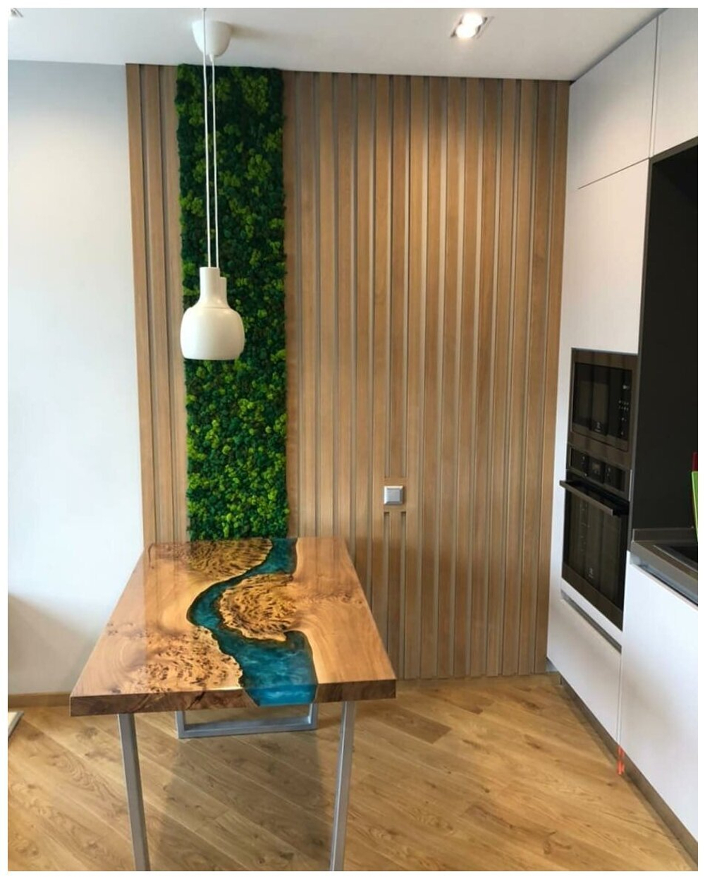 Панно из мха Ягель