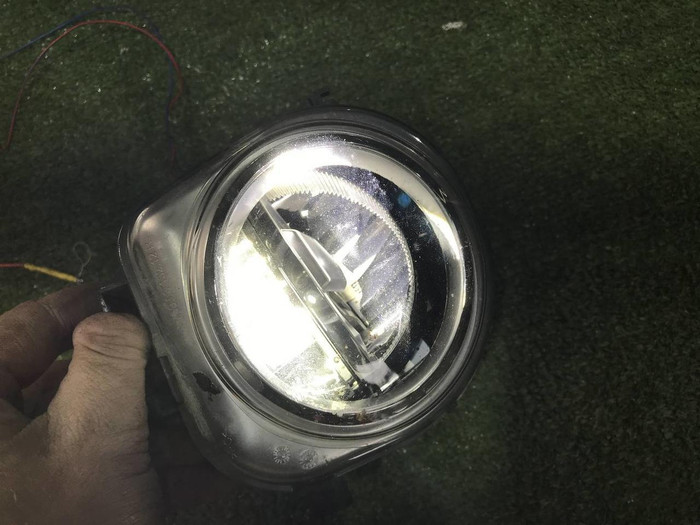 ПТФ правая BMW X5 F15 (2013-2018) LED