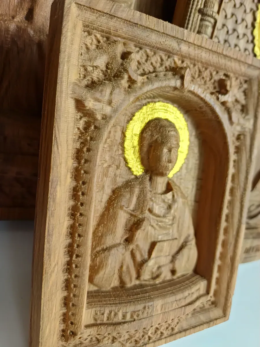 Освященная Икона Пантелеймона Целителя 12х9 см из дуба