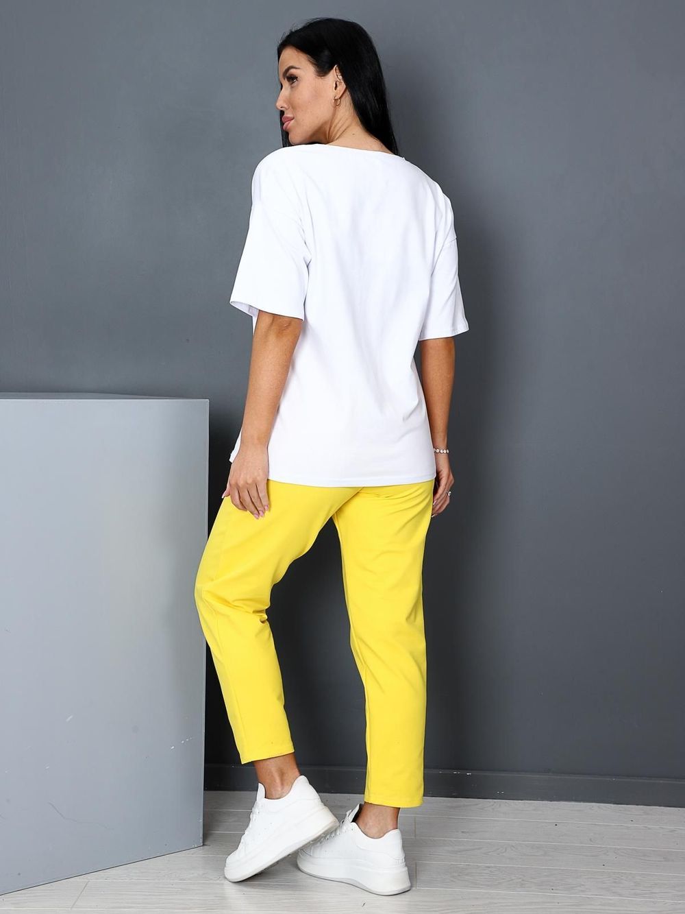 Поп-арт - костюм желтый Iv-capriz (Акция)