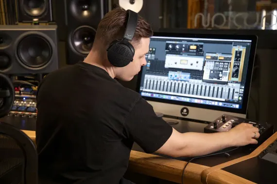 Beyerdynamic DT 900 PRO X